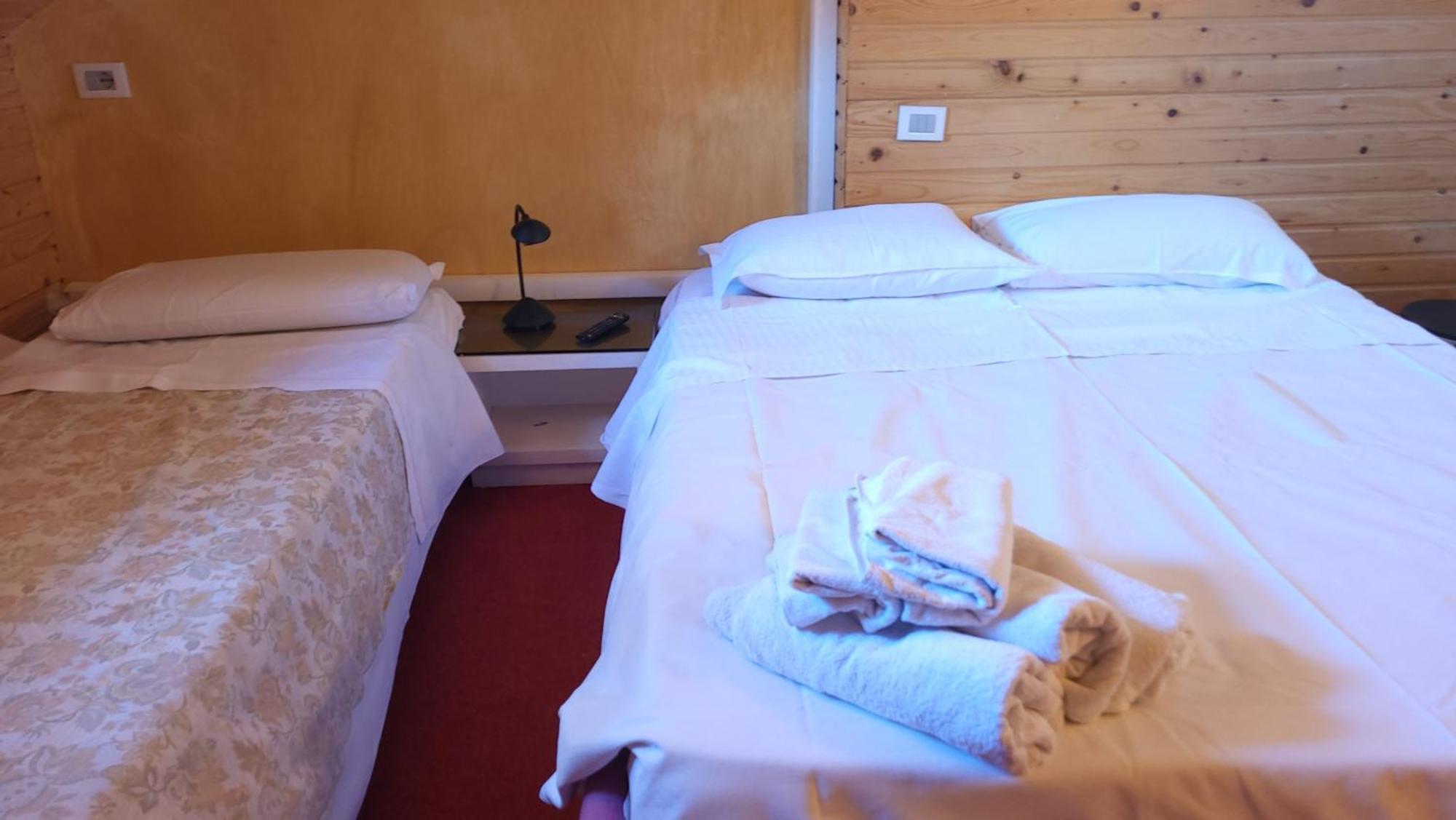 Vila Flavia B&B 콘스탄차 외부 사진