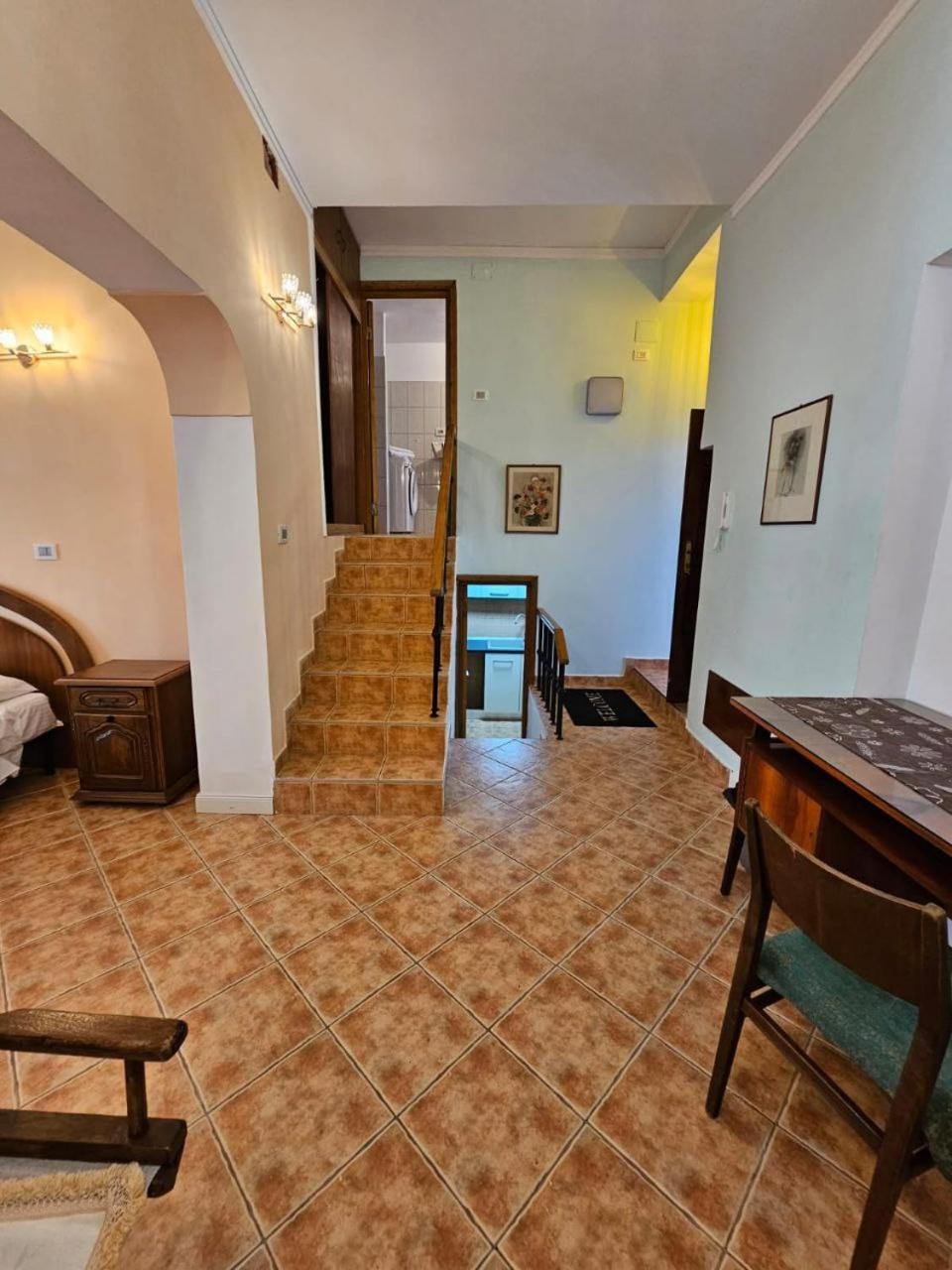 Vila Flavia B&B 콘스탄차 외부 사진