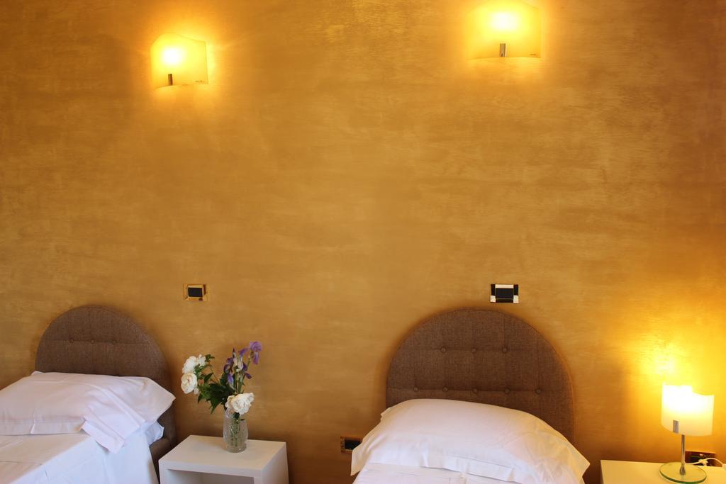 Vila Flavia B&B 콘스탄차 객실 사진