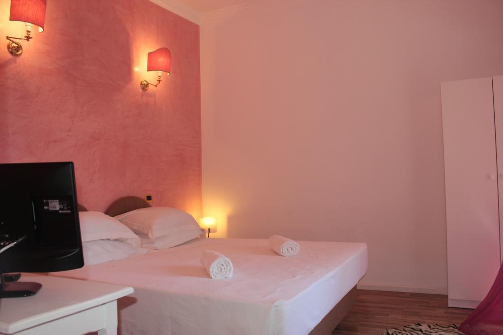 Vila Flavia B&B 콘스탄차 외부 사진