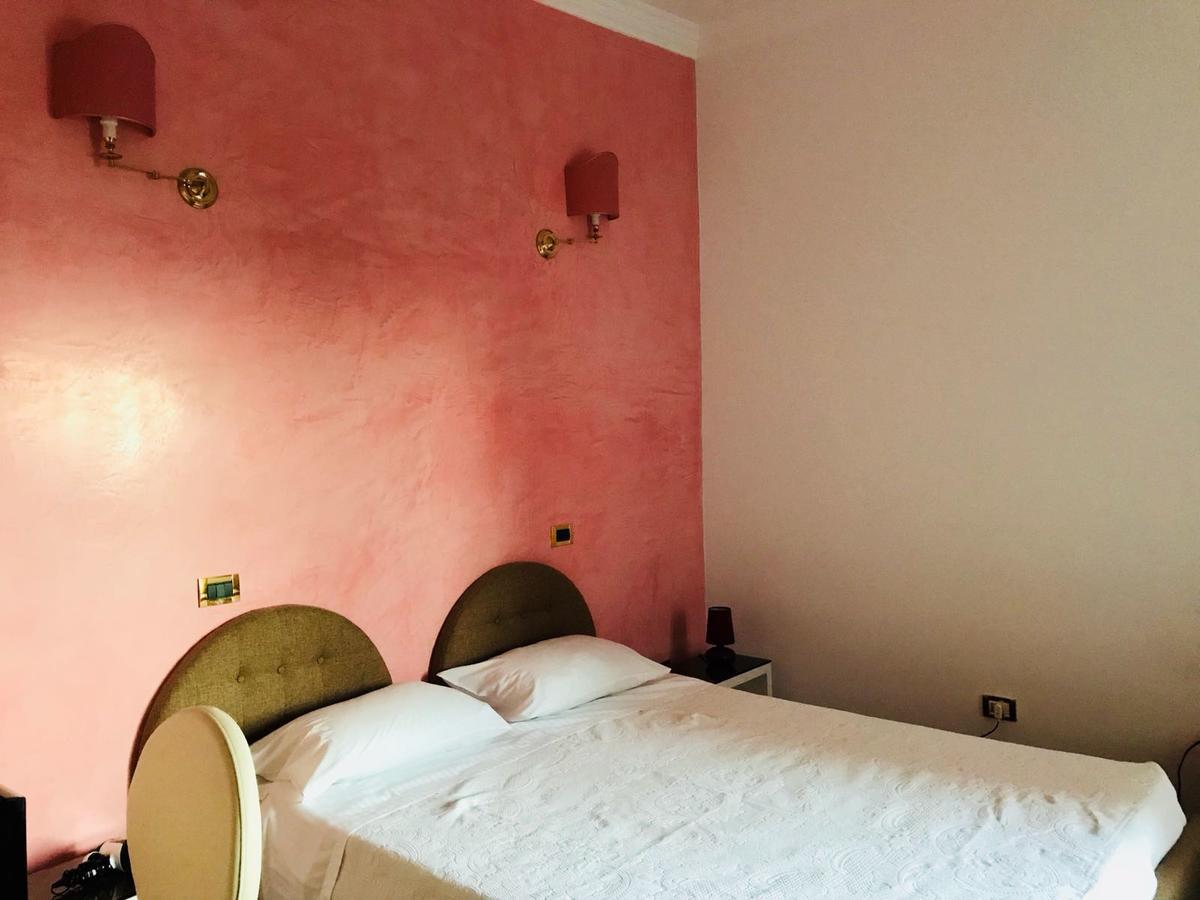 Vila Flavia B&B 콘스탄차 외부 사진