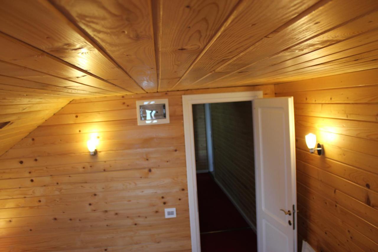 Vila Flavia B&B 콘스탄차 외부 사진