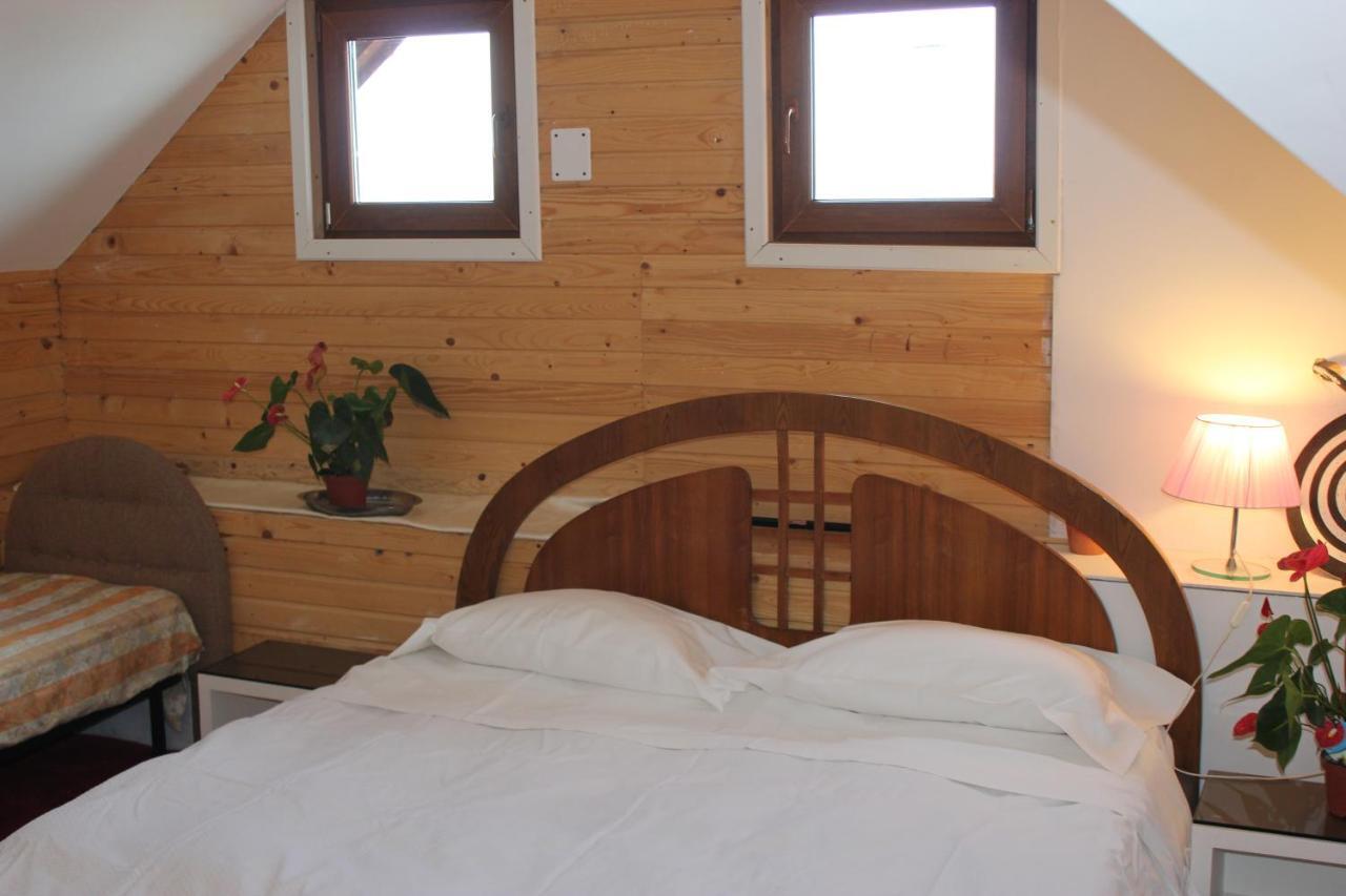 Vila Flavia B&B 콘스탄차 외부 사진